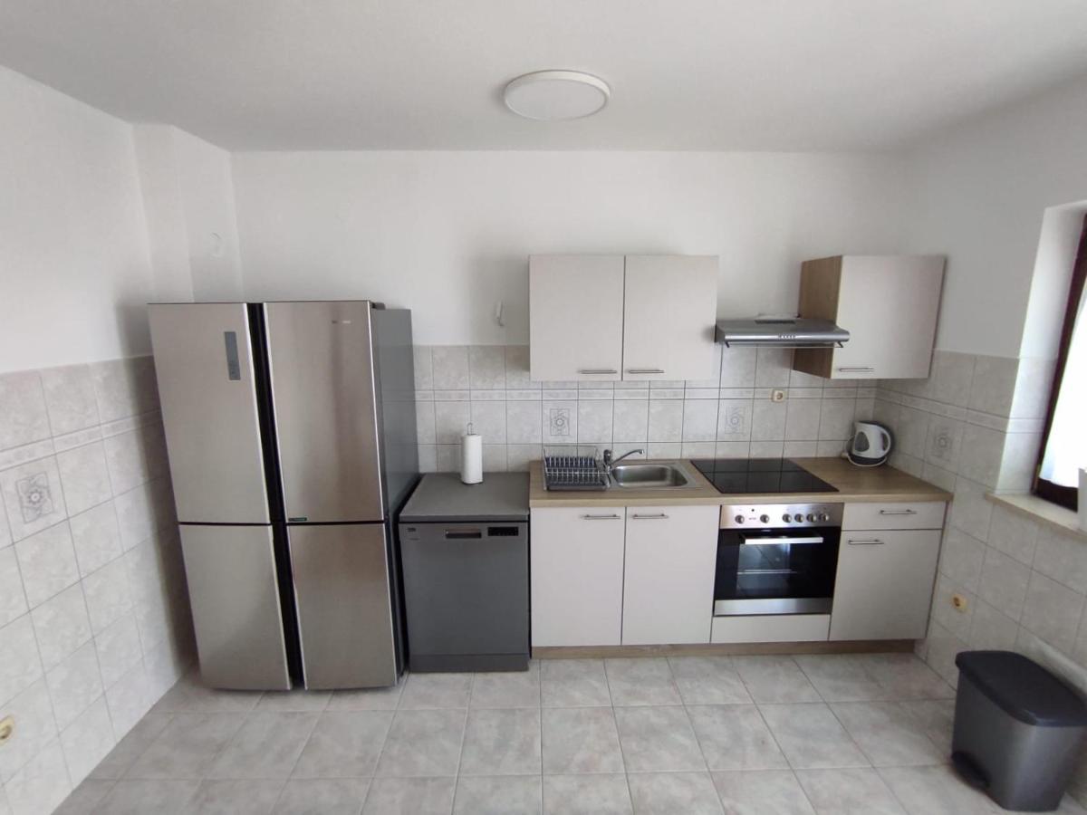 House Silva Apartment Подстрана Екстериор снимка