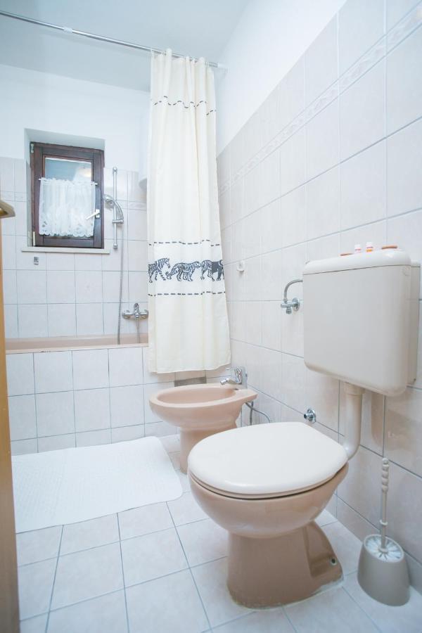 House Silva Apartment Подстрана Екстериор снимка