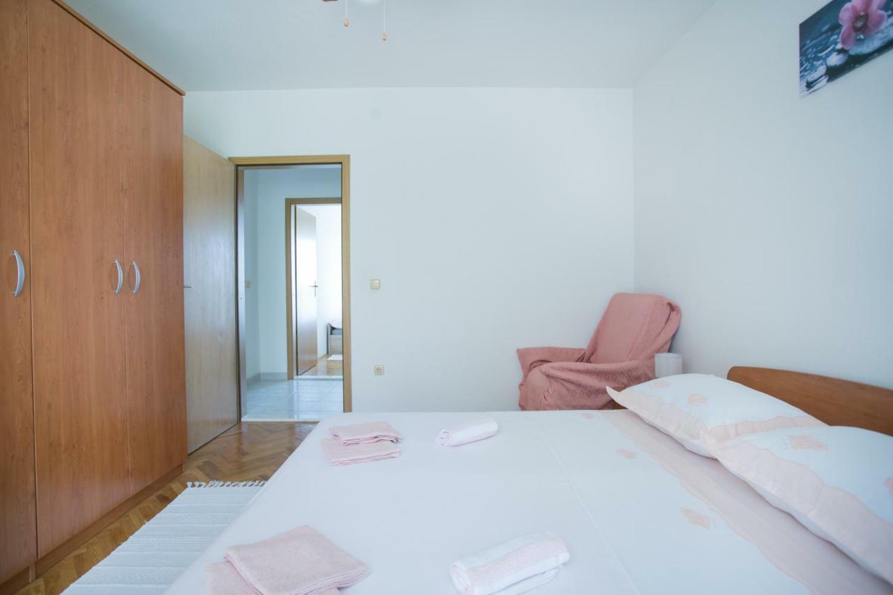 House Silva Apartment Подстрана Екстериор снимка