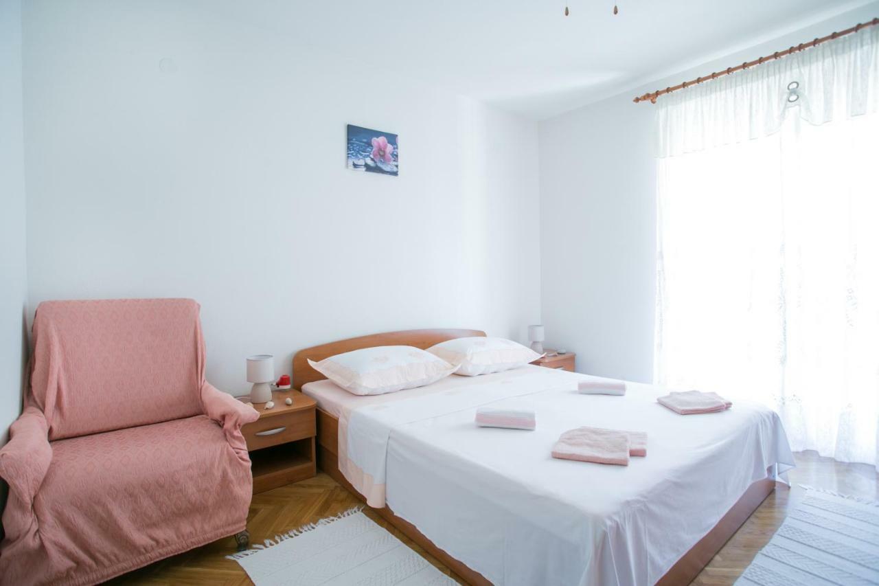 House Silva Apartment Подстрана Екстериор снимка